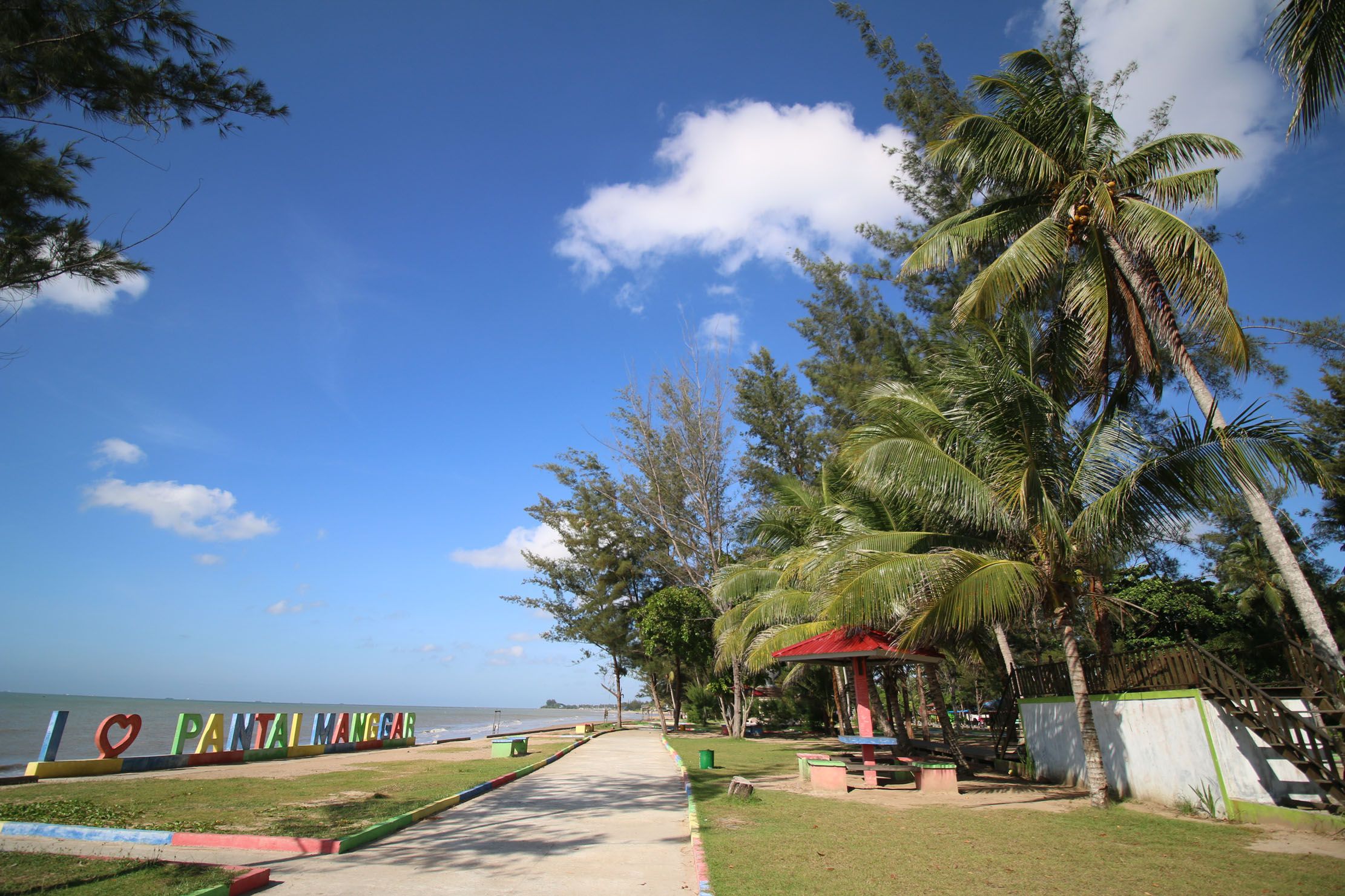 Pantai Manggar 1
